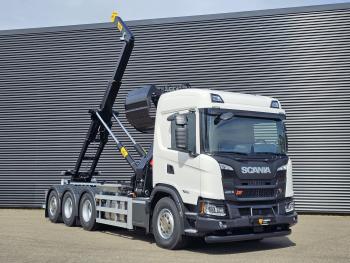 GRUA SCANIA / P460 B8X4