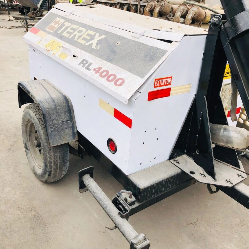 TORRE DE ILUMINACION TEREX / RL4000